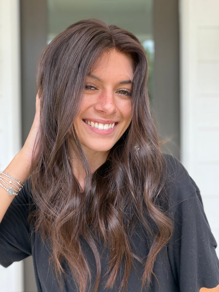 Bella (M) 18” Lace Top Wig