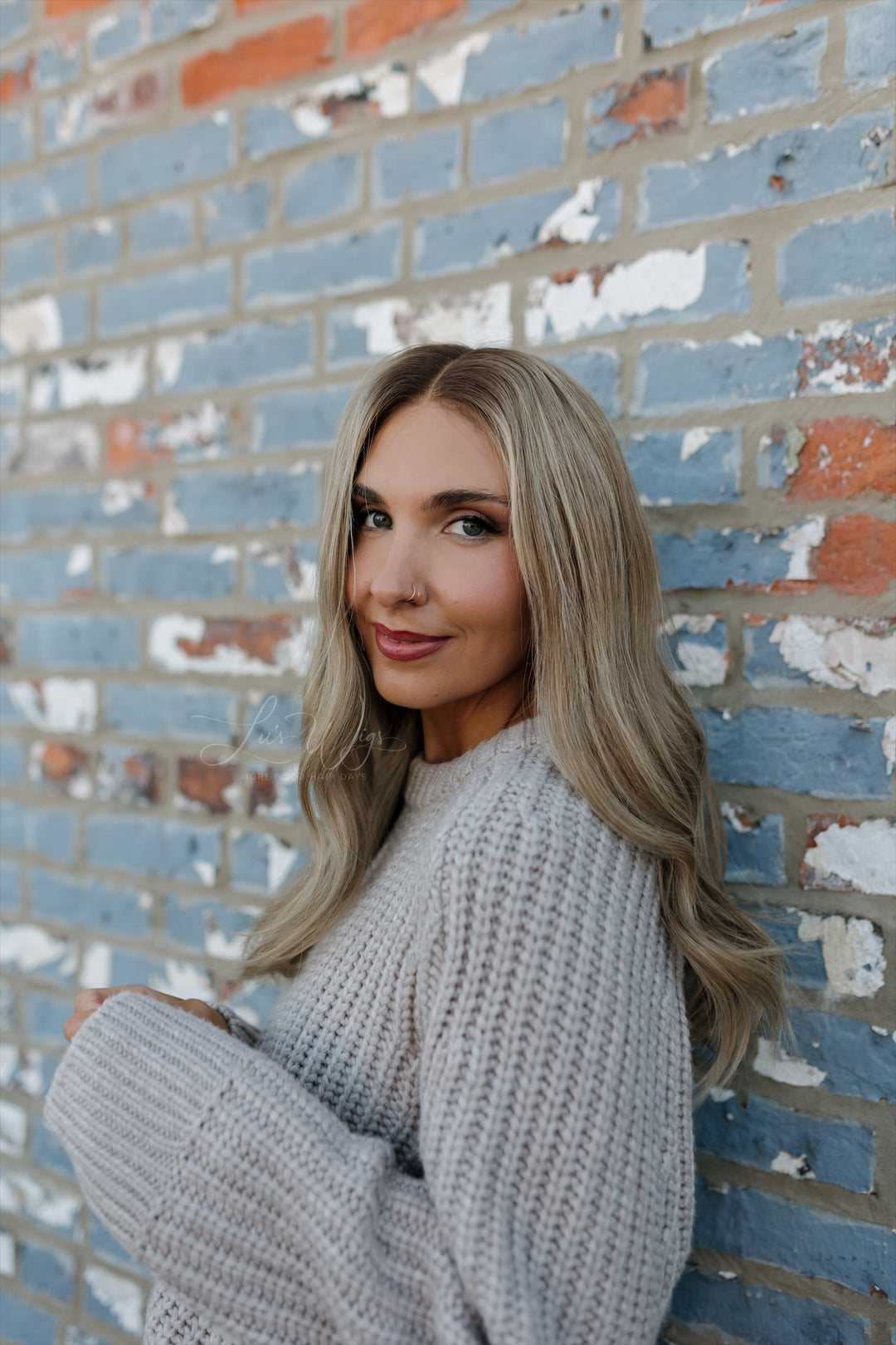 “Evangeline” [M] 20” Glam Lace Top Wig