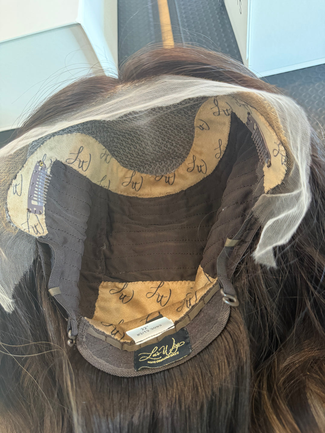“Bree” (M) 22” Lace Top Wig
