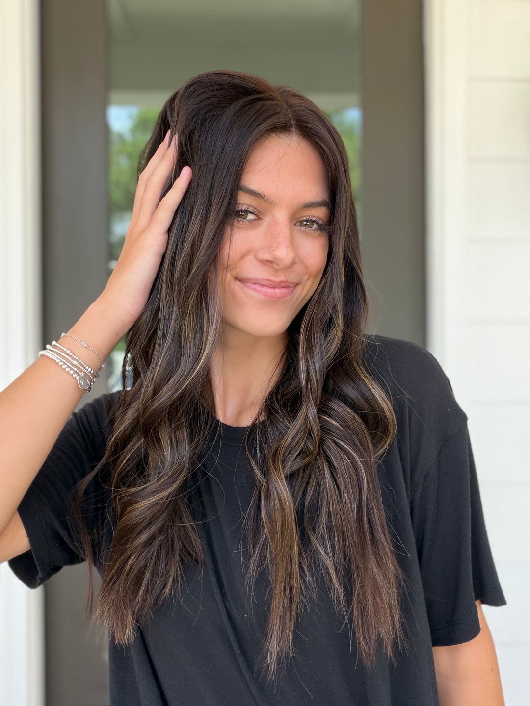 “Bree” (M) 22” Lace Top Wig