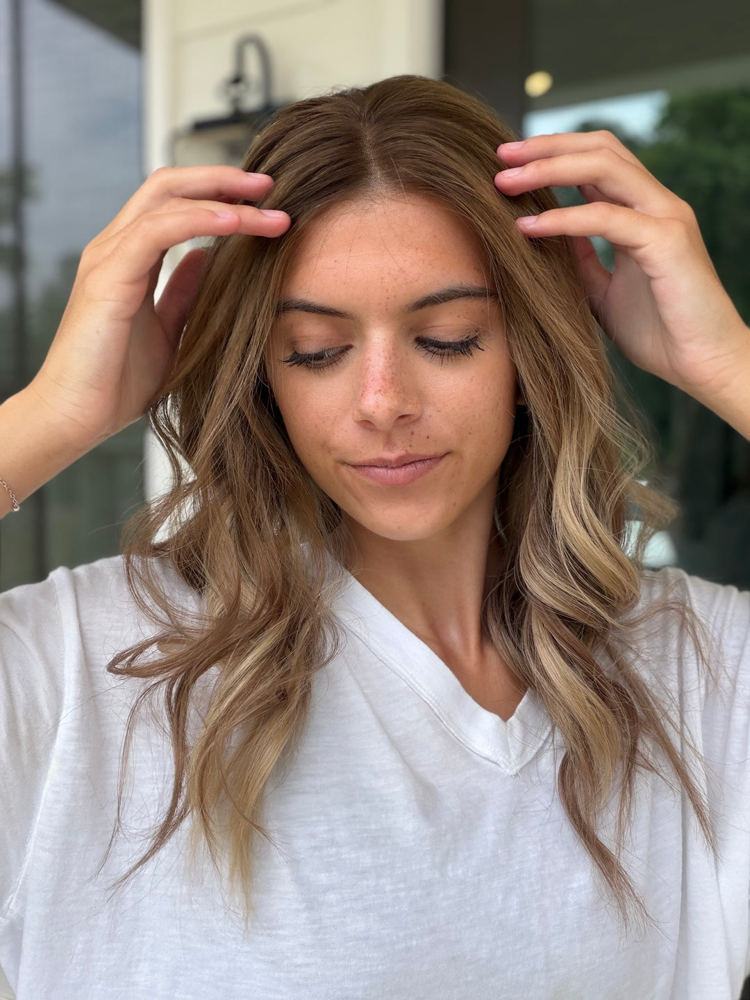 “B3012” (M) 18” Lace Top Wig