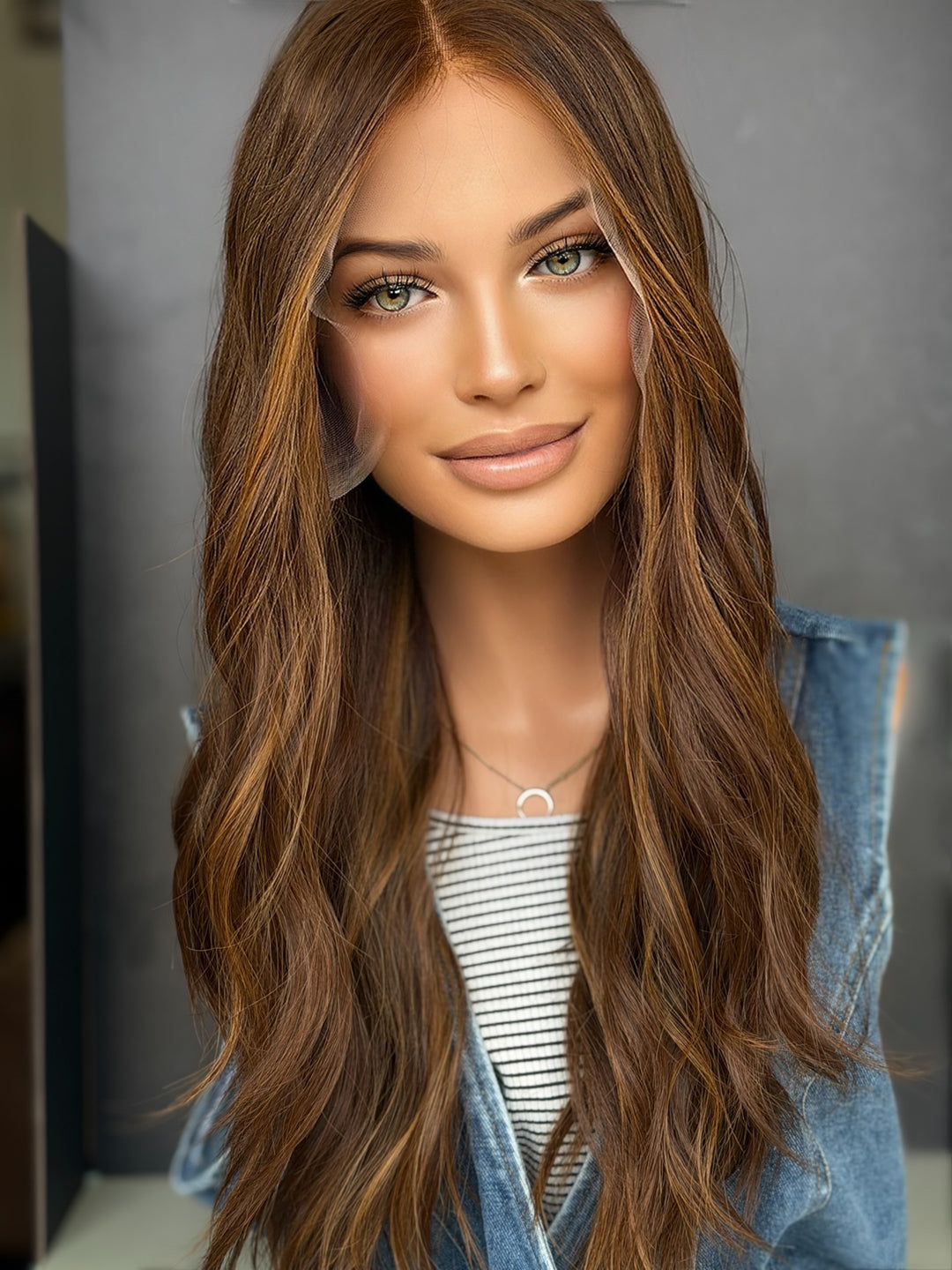 "Rose" [M] 22" Lace Top Wig