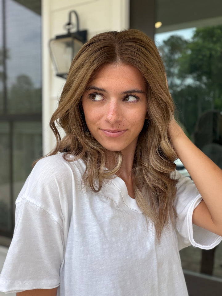 “B3012” (M) 18” Lace Top Wig