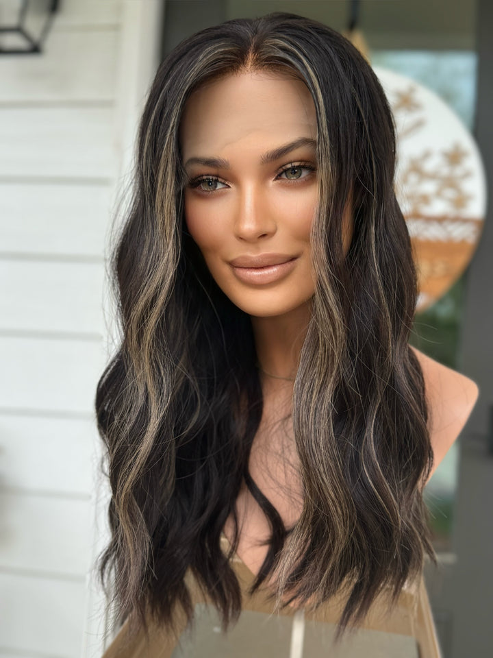 “3B2702” [XS] 22” Lace Top Wig