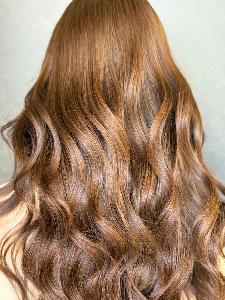 “Sienna” [M] 24” Lace Top Wig