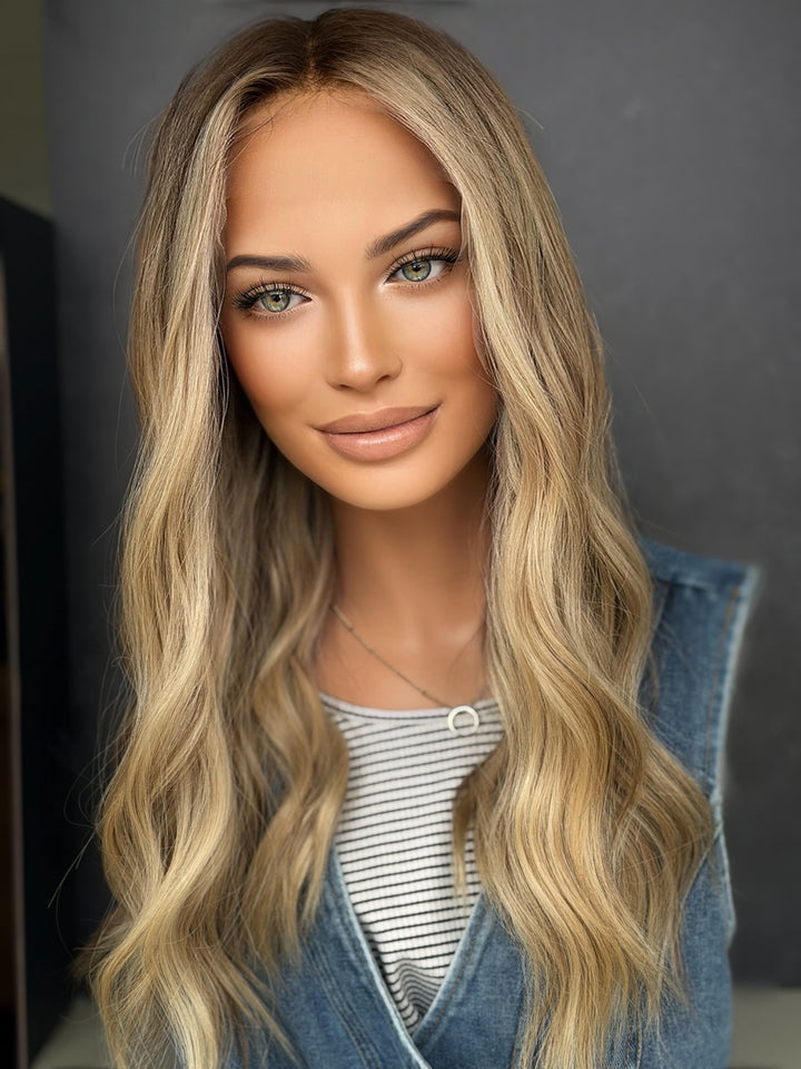 "B612" 20" [10x11]  Lace Top Topper