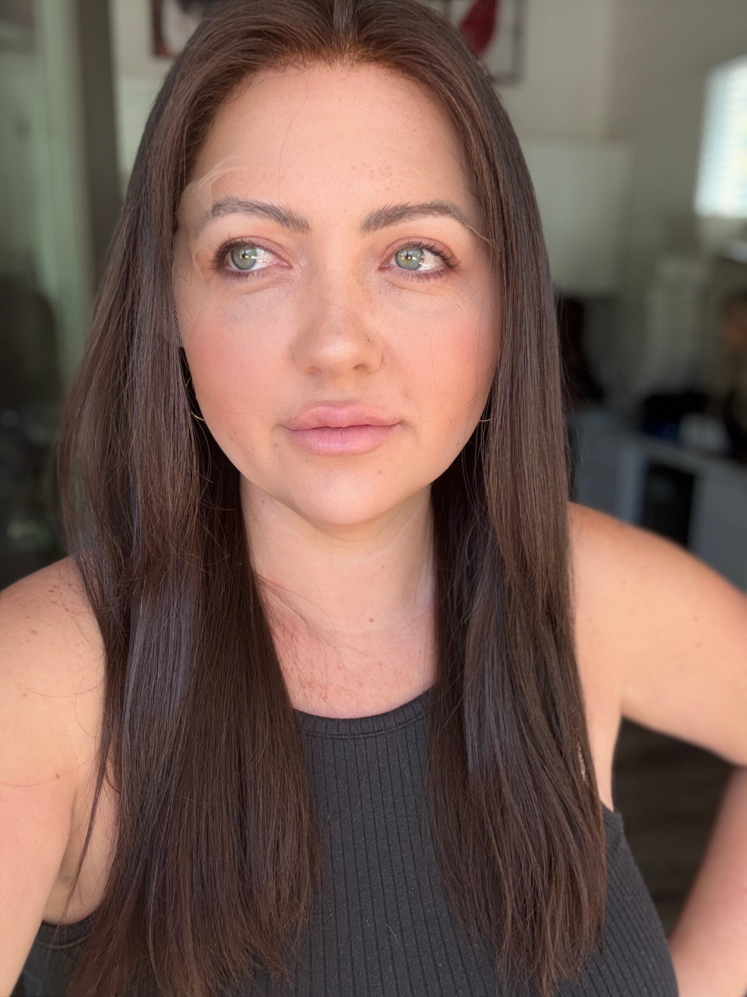 “Lauren” [M] 20” Euro Lace Top Wig