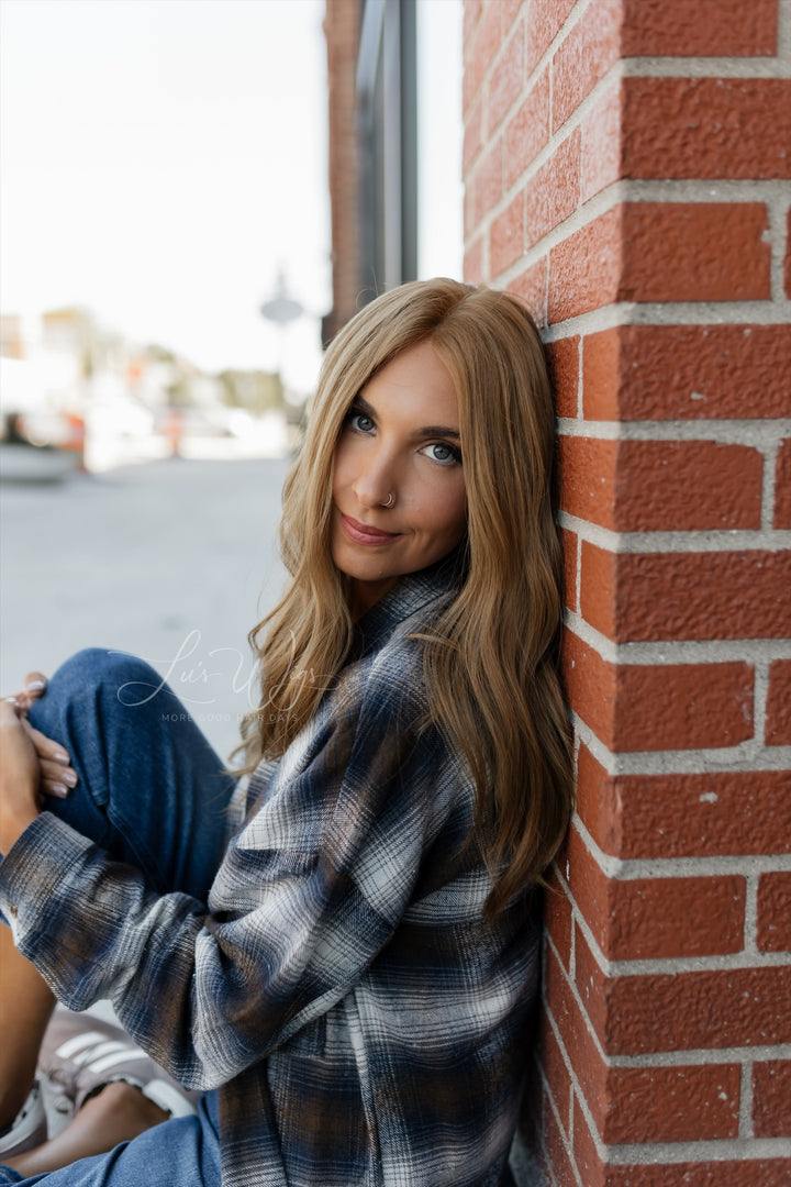 “Penny” [M] 20” Lace Top Wig