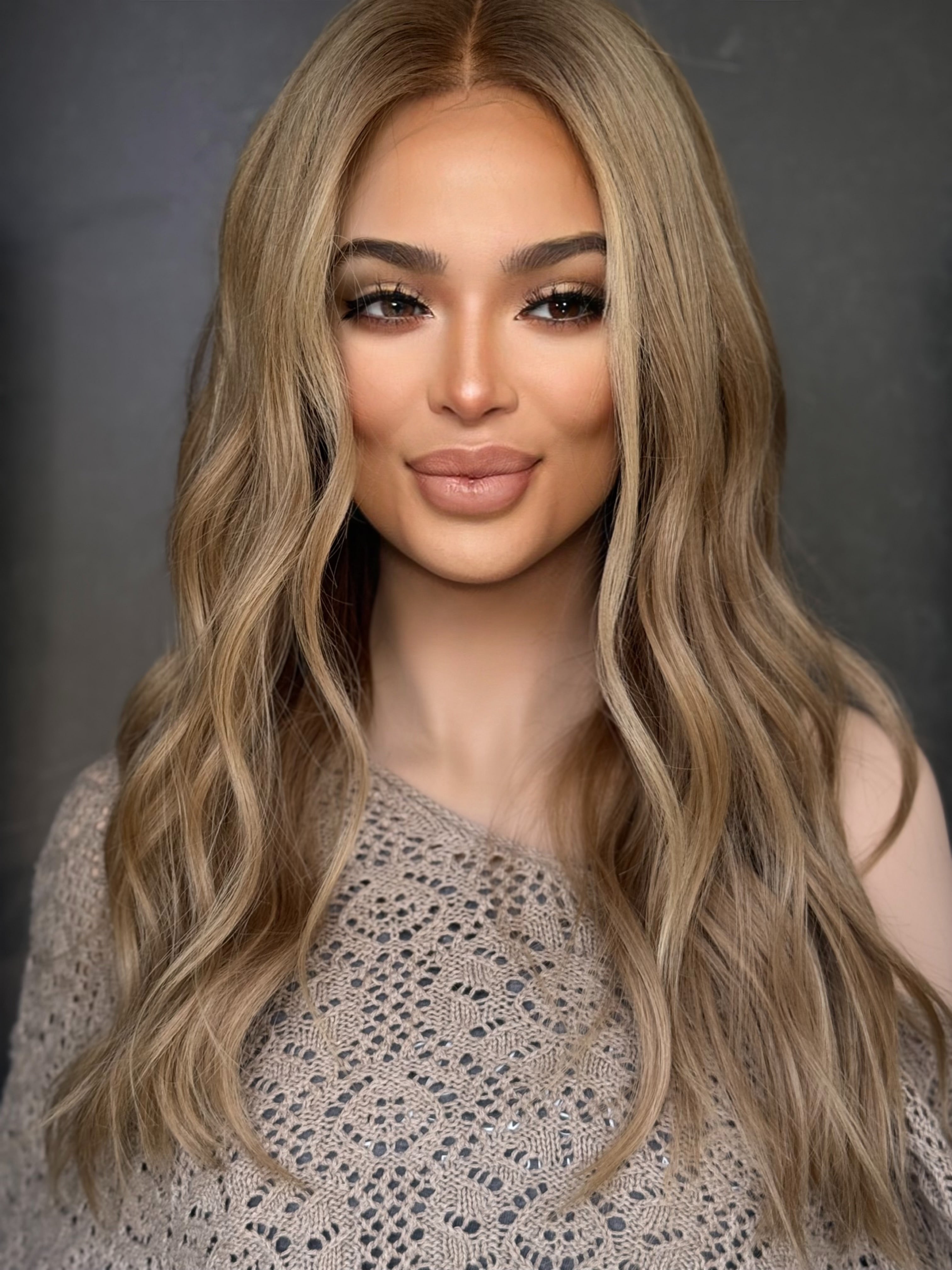 “Opal” [M] 20” Glam Collection