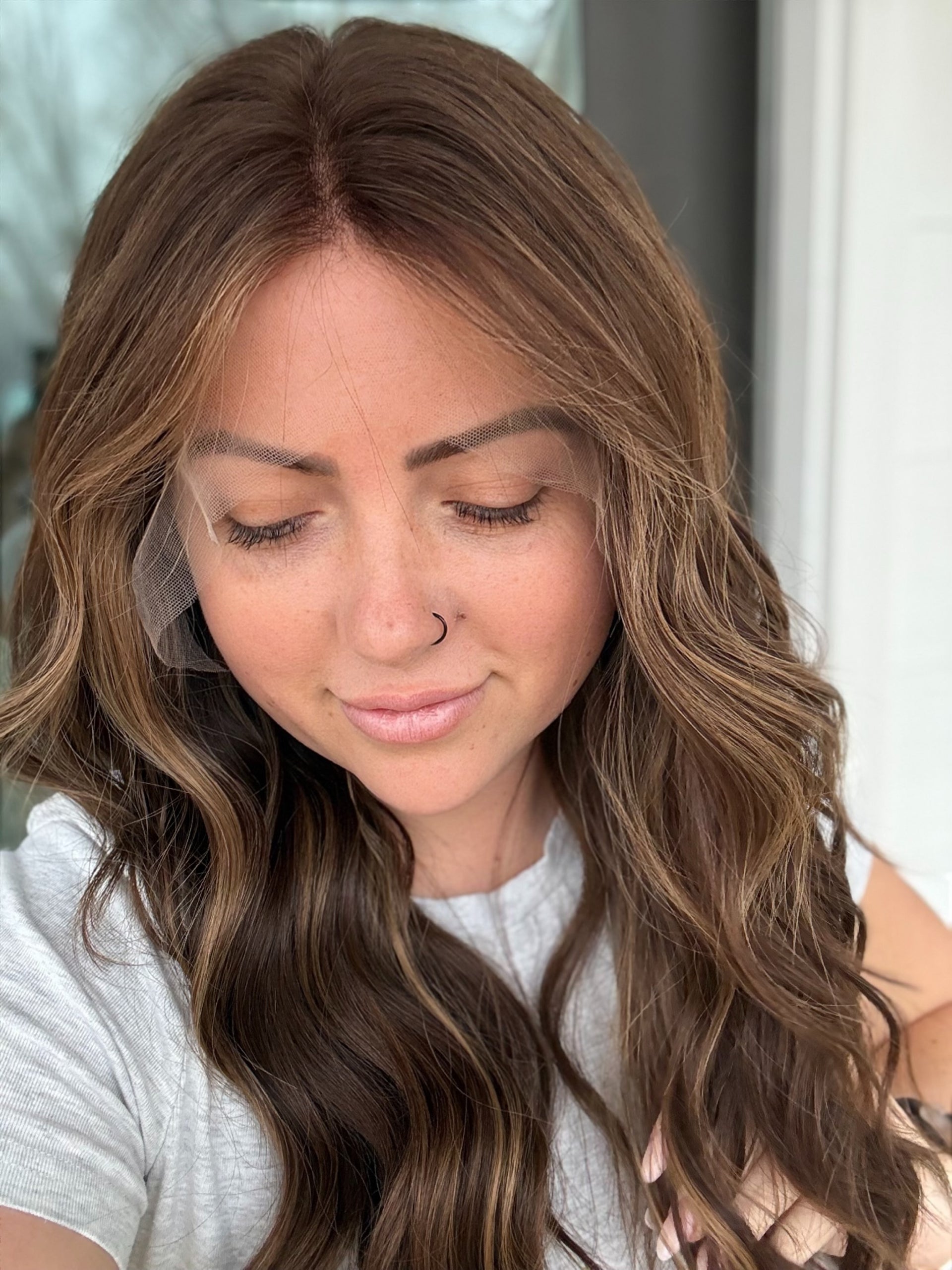 “Ella” [L] 22” Lace Top Wig