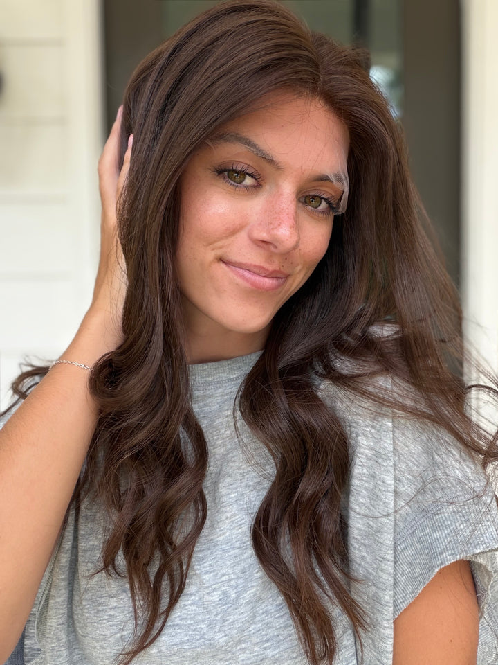 Bella [M] 20” Euro Lace Top Wig