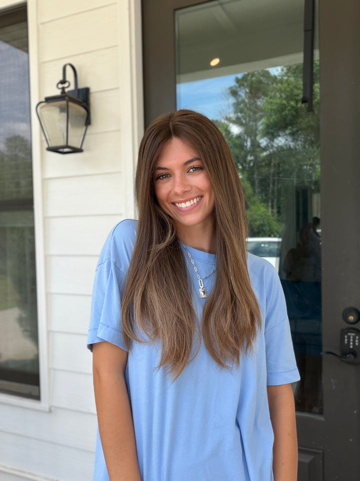 Beverly (M) 24” Lace Top Wig