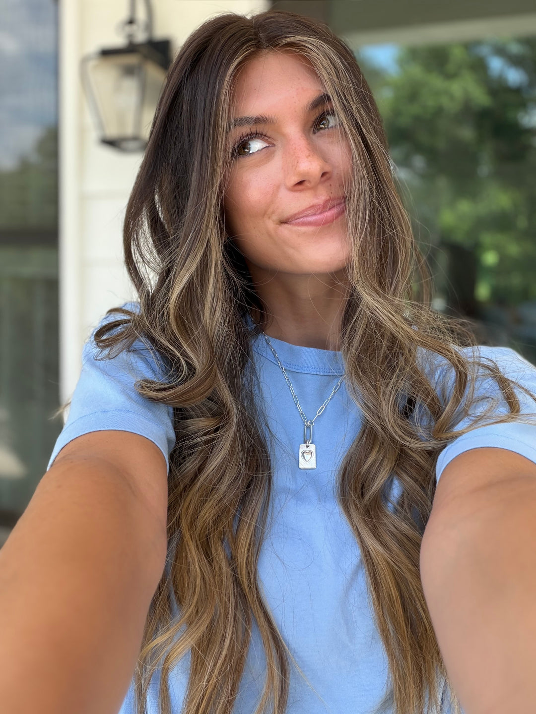 Ella Langley (L) 24” Lace Top Wig