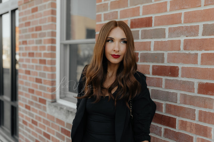 “Rose Dawson” 20” Lace Top Wig