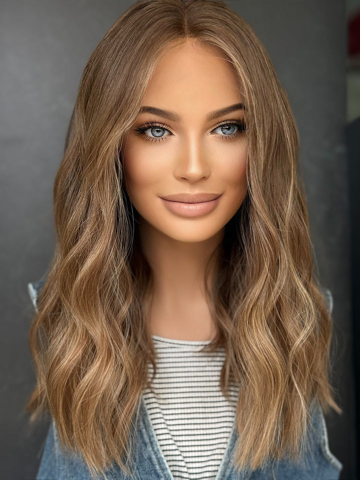 “Linda” [M] 18” Lace top wig