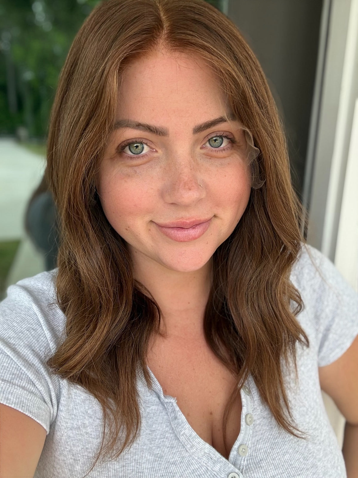 Nelly (M) · 18” Lace Top Wig · Classic European