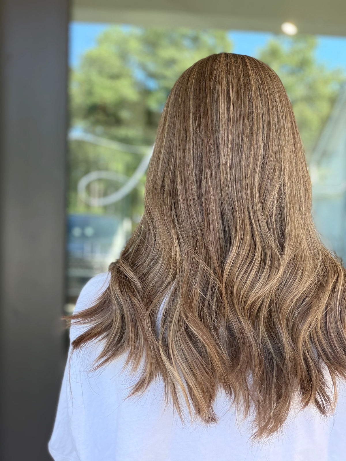 <b>B3070</b><br><u>XS</u> <br> <l>Signature Mongolian Collection</l> <br> 20” Lace Top Wig