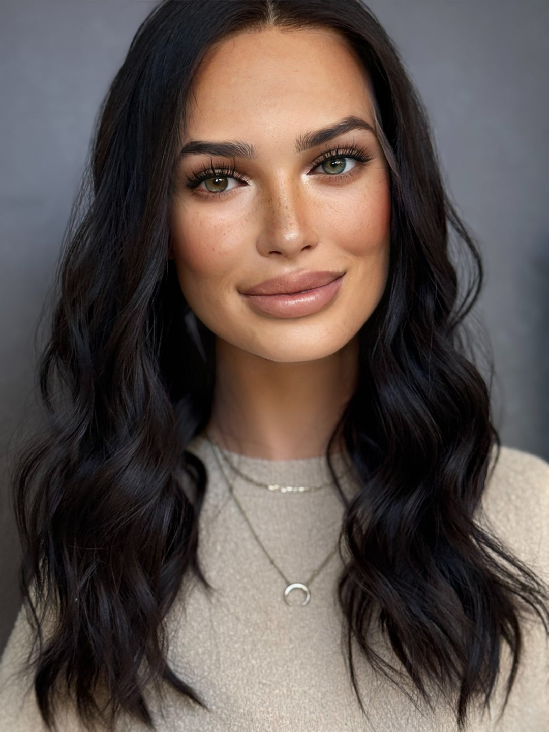 “Jordyn” [10x10] 20” Lace Top Topper