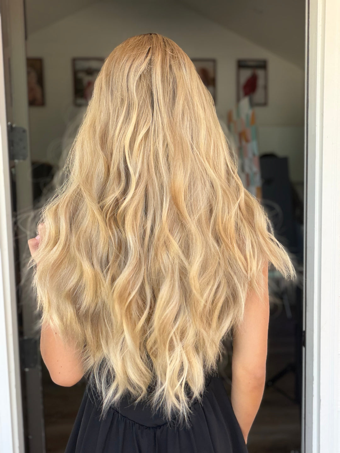“B3008” (M) 24” Lace Top Wig
