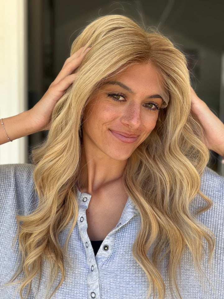 “Rachel” 21” Lace Top Wig (S)