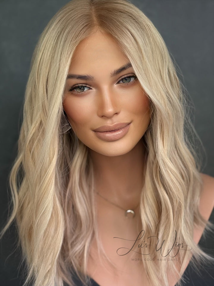 “Michelle” [L] 18” Lace Top Wig