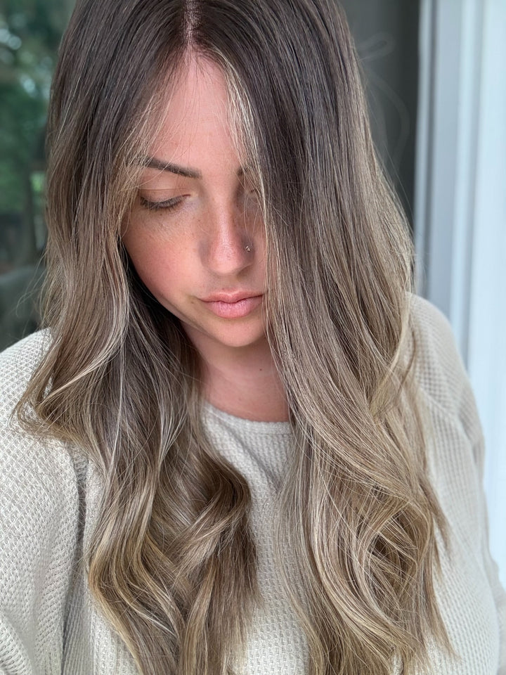 “Ella Langley” (L) 20” Lace Top Wig