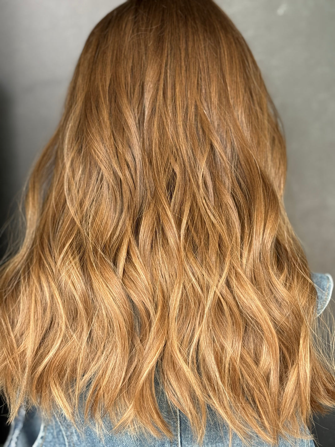 “Linda” [M] 18” Lace top wig