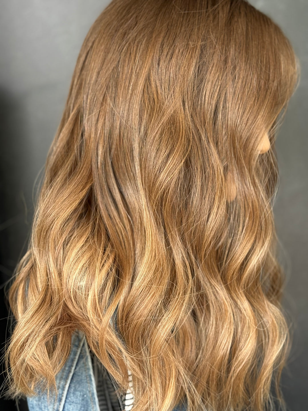 “Linda” [M] 18” Lace top wig