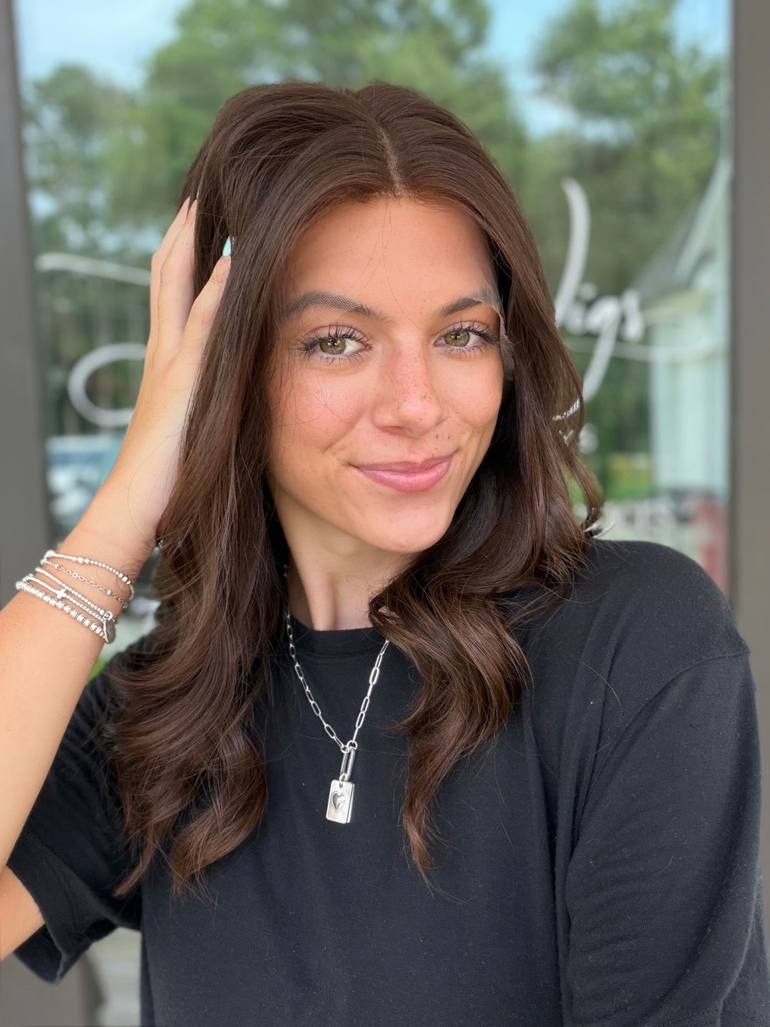 Bella (M) 18” Lace Top Wig