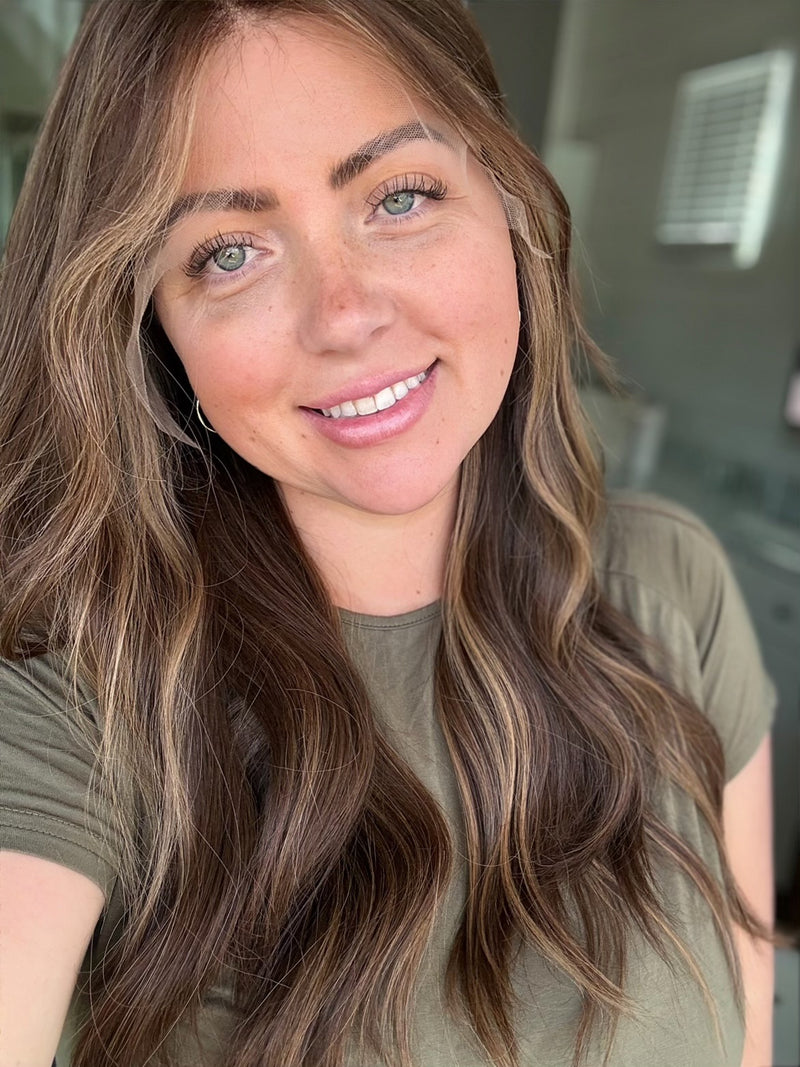 “Ella” [L] 22” Lace Top Wig