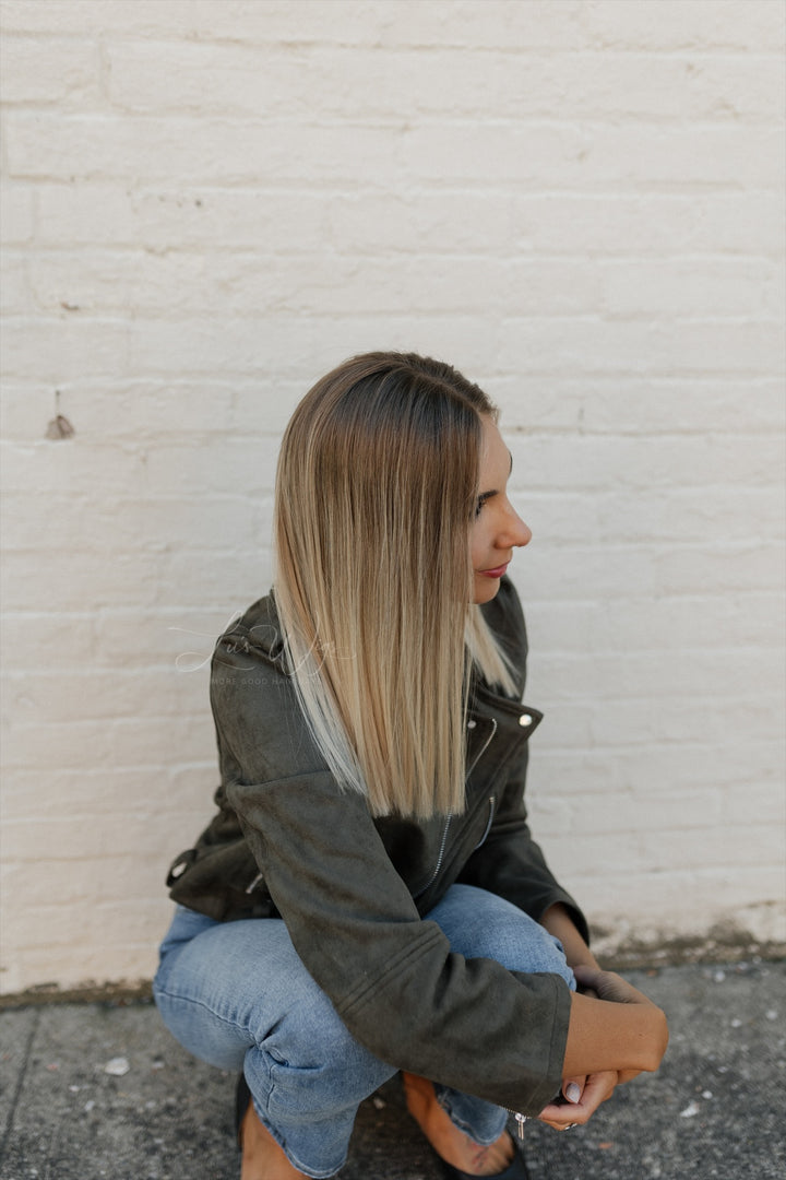 “Champagne Smoke” [XS] 16” Lace Top Wig