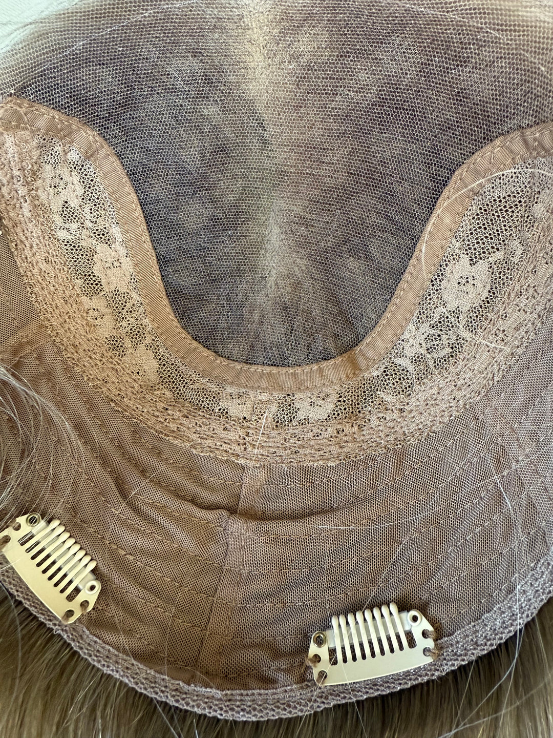 “Sunny” [8x8] 18” Lace Top Topper