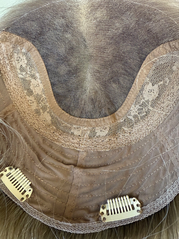 “Sunny” [8x8] 18” Lace Top Topper