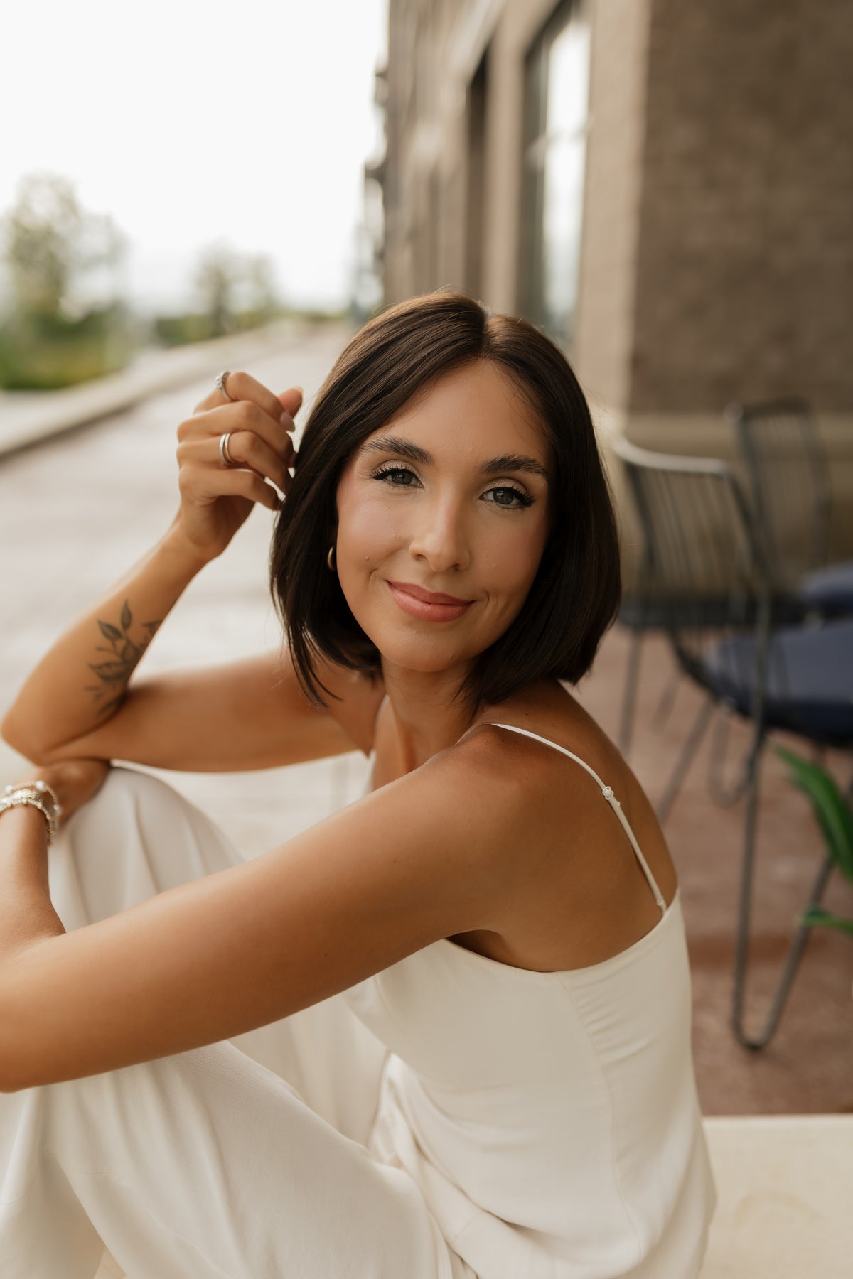 Effortlessly Chic (M) · 12” Lace Top Wig · Classic European