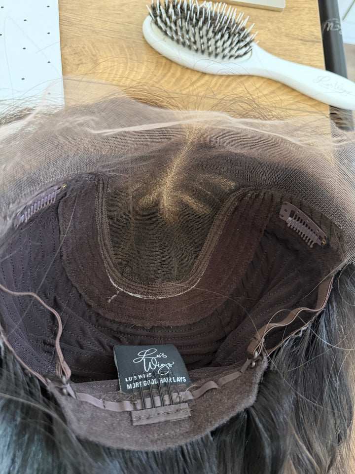 Mandy (S) 16” Lace Top Wig