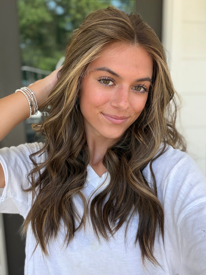 Etta (XS) 22” Lace Top Wig