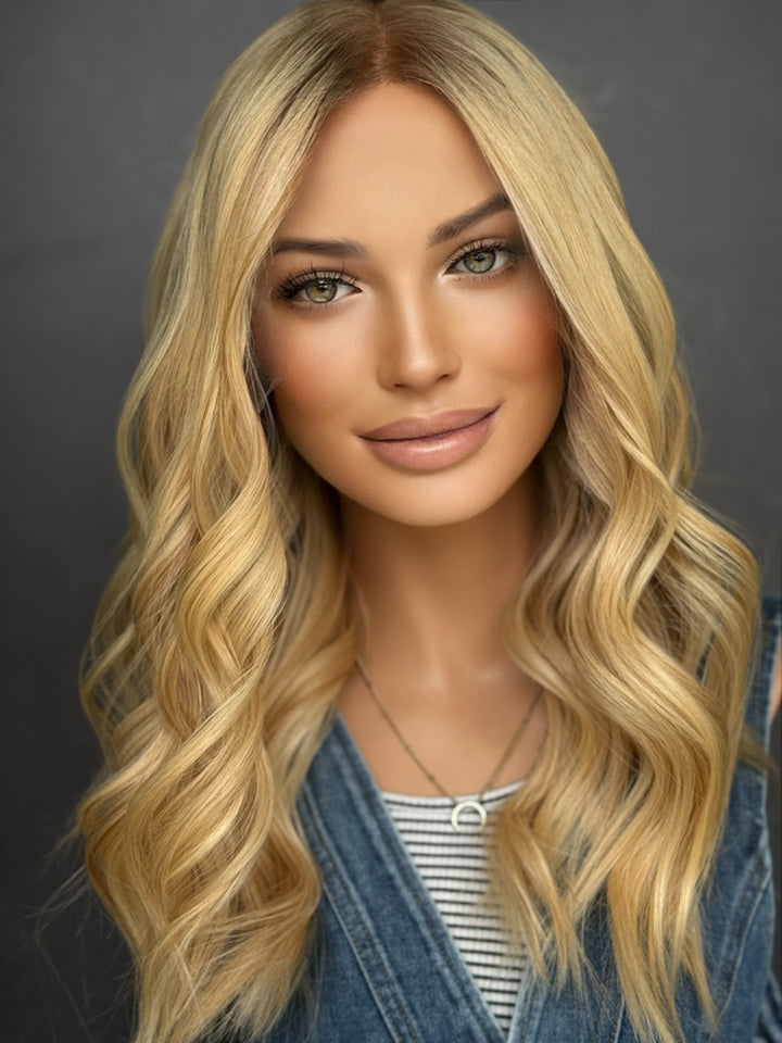 “Sandy” [M] 20” Lace Top Wig