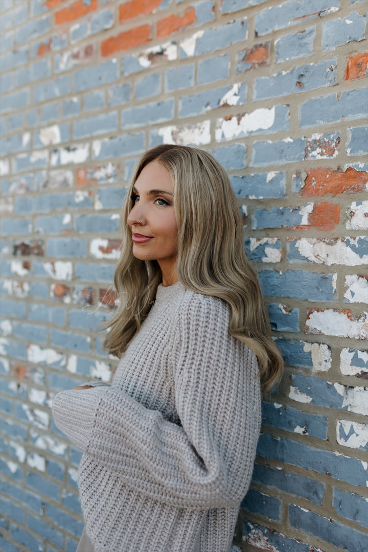 “Evangeline” [M] 20” Glam Lace Top Wig