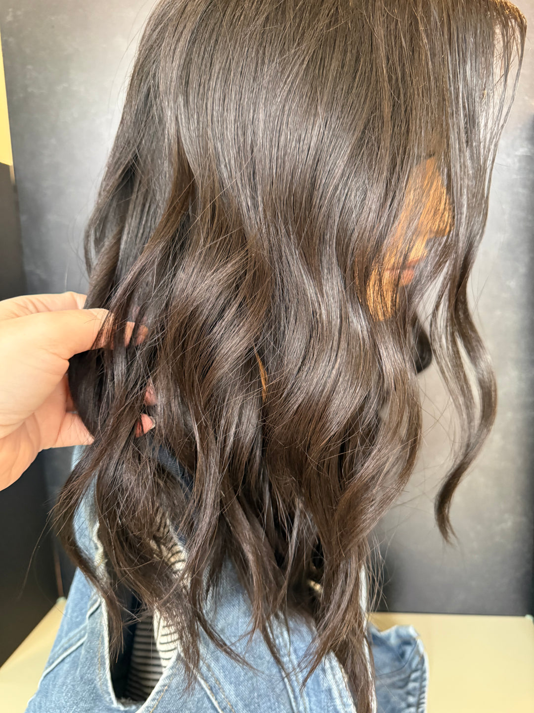 “Jordyn” [S] 18” Lace Top Wig