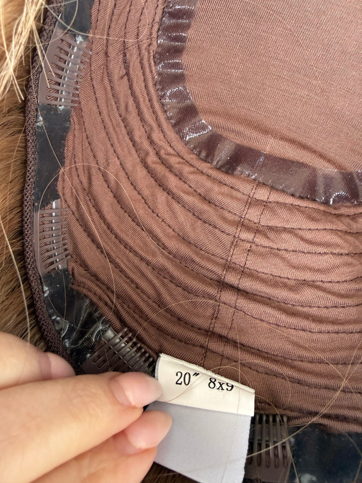 Lacey [8x9] 20” Silk Top Topper