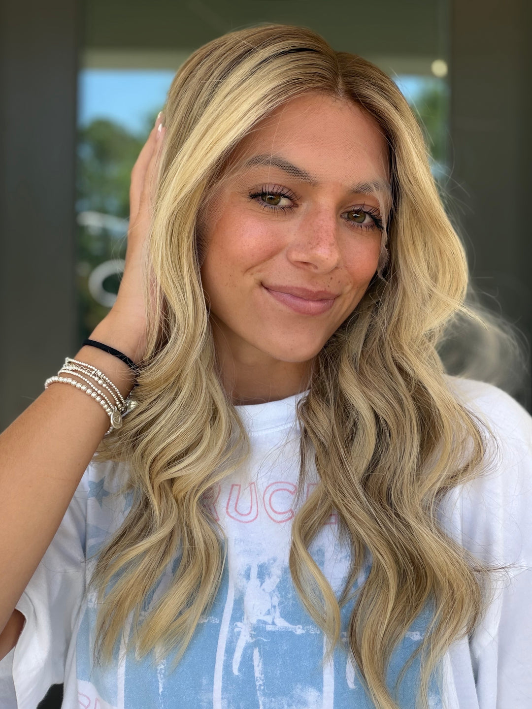 “Bentley” [M] 20” Lace Top Wig