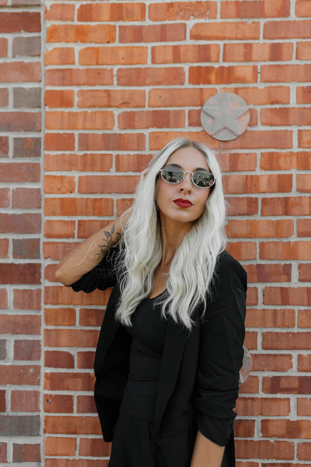 “Aurora” Glam Co. 20” Lace Top Wig