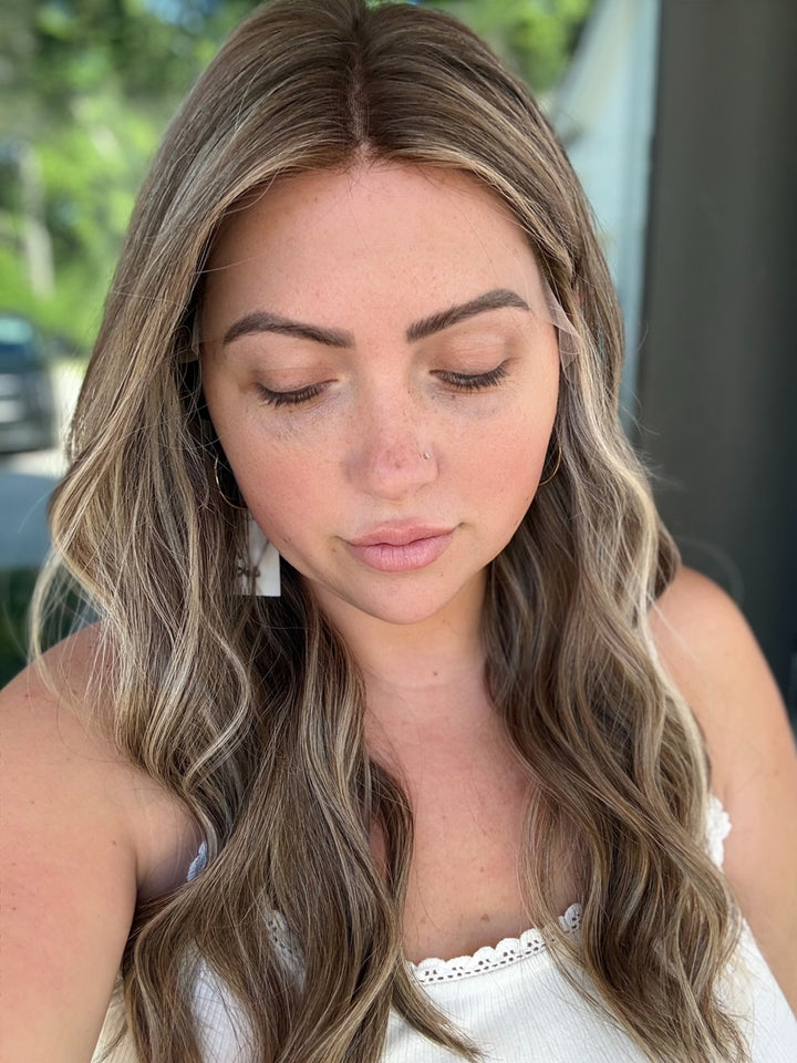 “Morgan” [XS] 22” Lace Top Wig