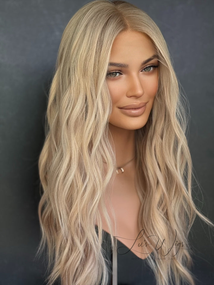 “Demi” [S] 22” Lace Top Wig