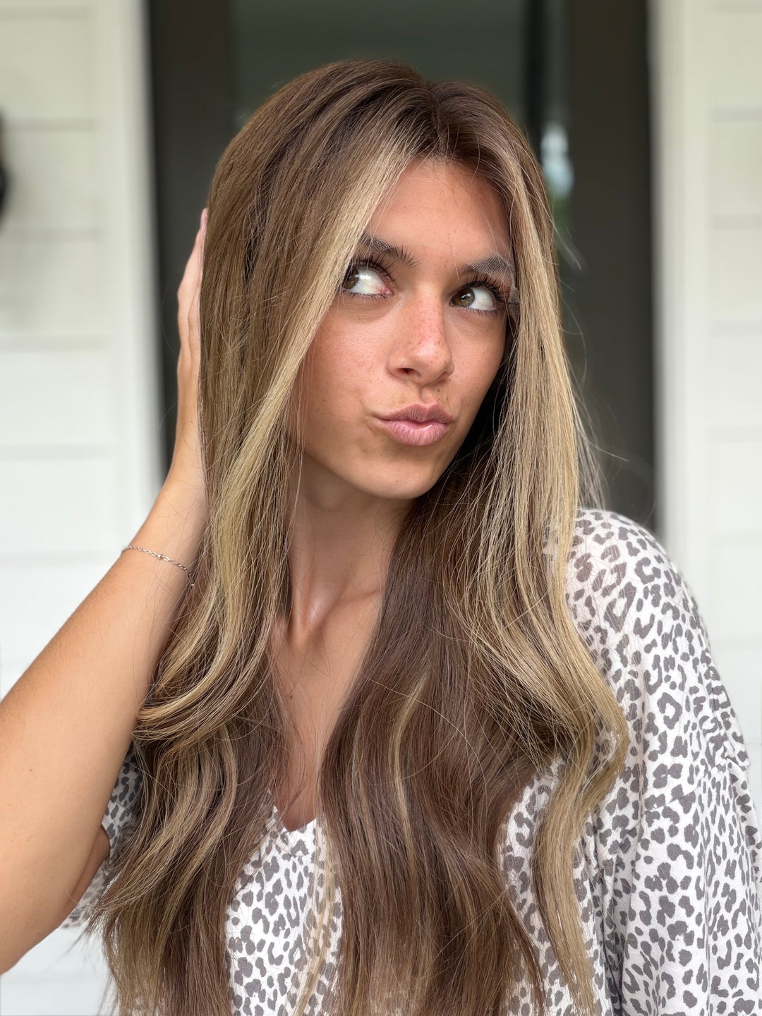 “B3006” (XS) 24” Lace Top Wig