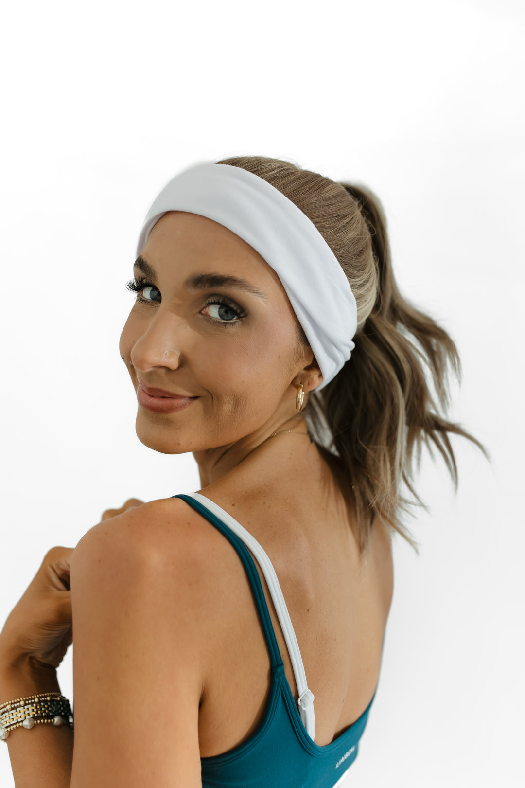 “Daly” Headband Wig