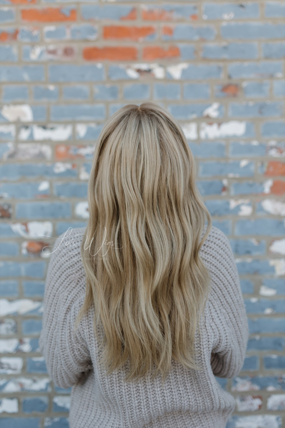 “Opal” [M] 20” Glam Lace Top Wig