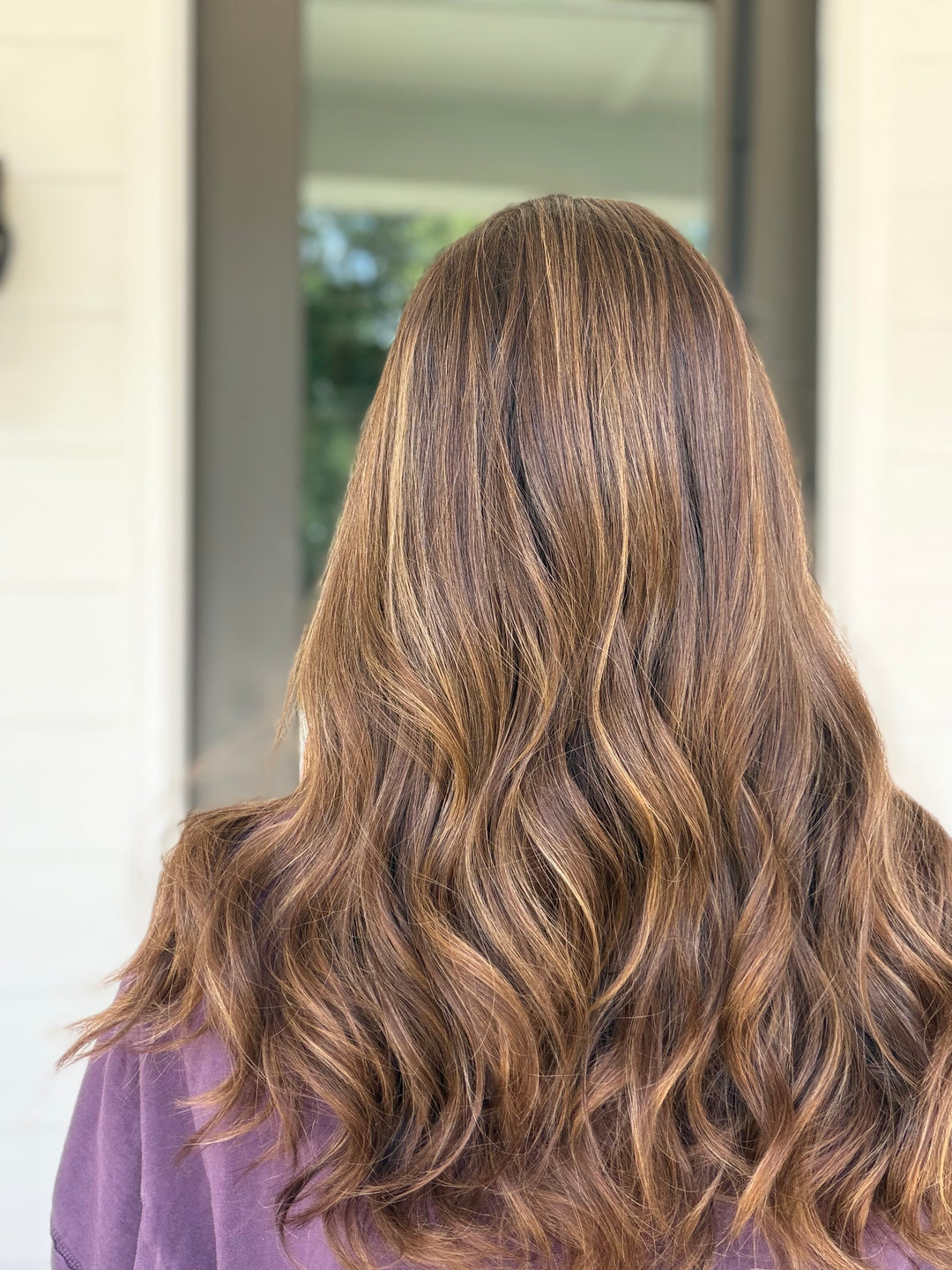 Lauren with highlight (L) 20” Lace Top Wig