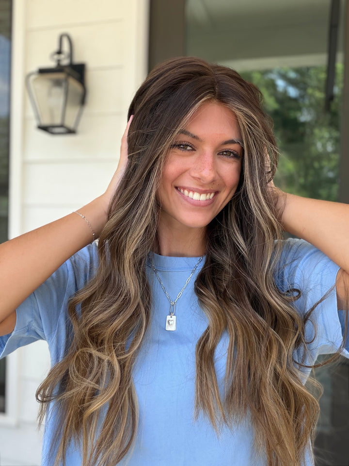 Ella Langley (L) 24” Lace Top Wig