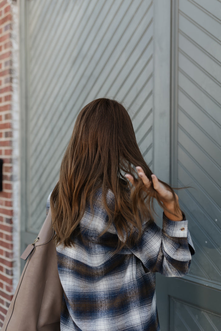 “Sienna” Glam Co. 20” Lace Top Wig